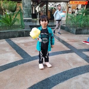 Meet your Posher, Rahul